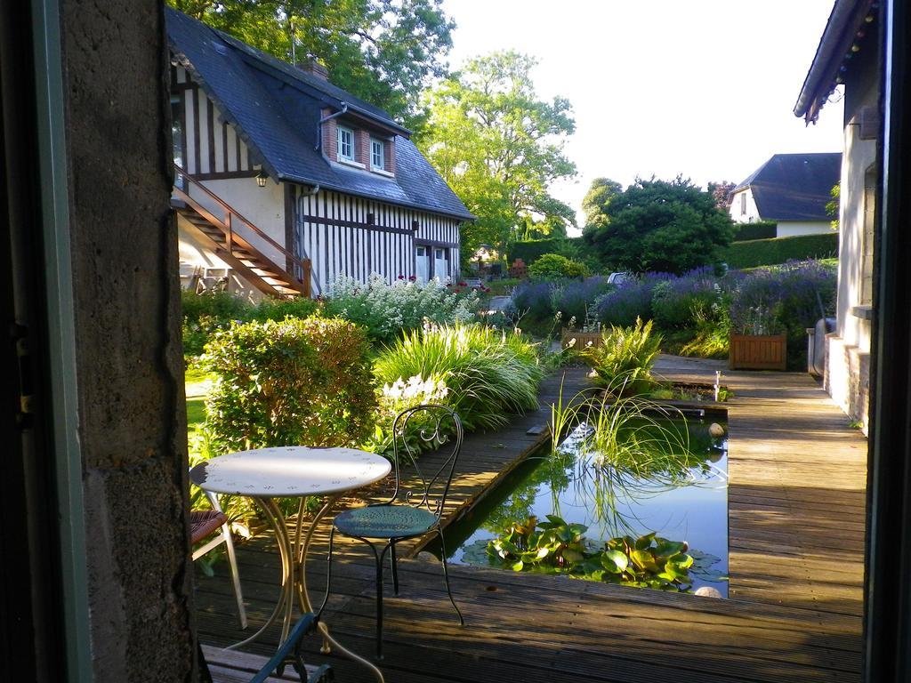 Gîte de l'Augérois Fatouville-Grestain Exterior foto